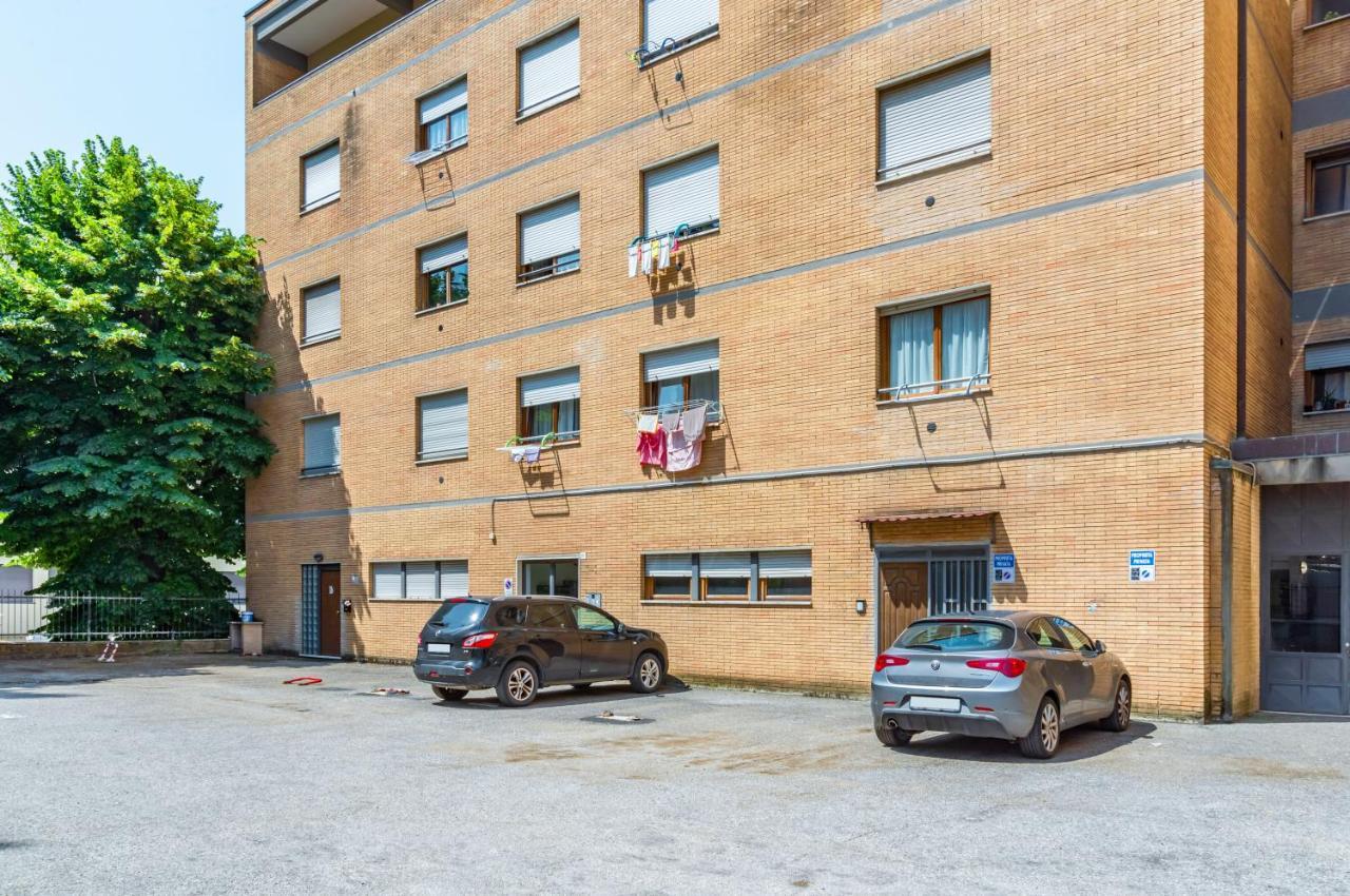 Apartment Stazione Lovely With Parking